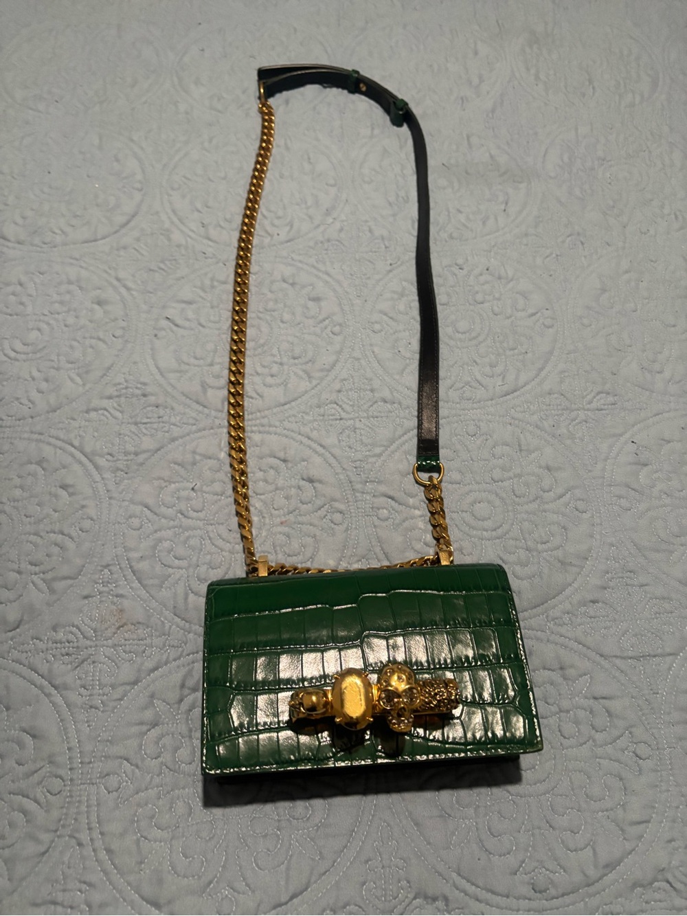 Alexander McQueen green Croc-Embossed Shoulder Bag with Gold Hardware. Like new